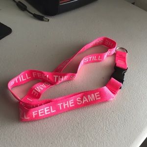 ASSC I still feel the same pink keychain